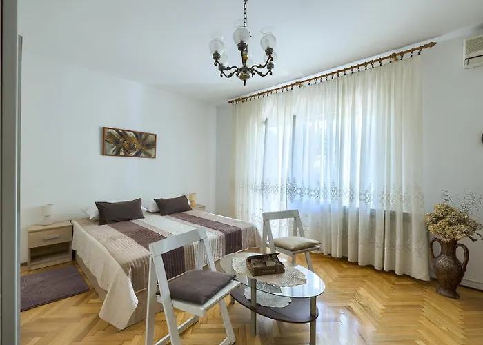 Dusanka Apartment *